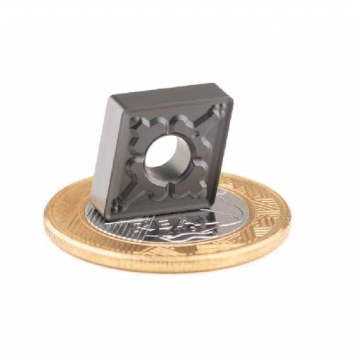 Ampliar foto Inserto CNMG120408 TM AL2O3 Pastilha de Metal Duro para Aco  Grade 8225   1 peca